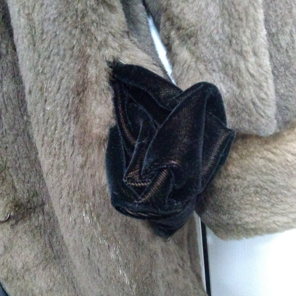 Brown Sheared Raccoon Knee Length Real Fur Swing Coat 32" Long Size 8/10 Medium - Picture 9 of 14